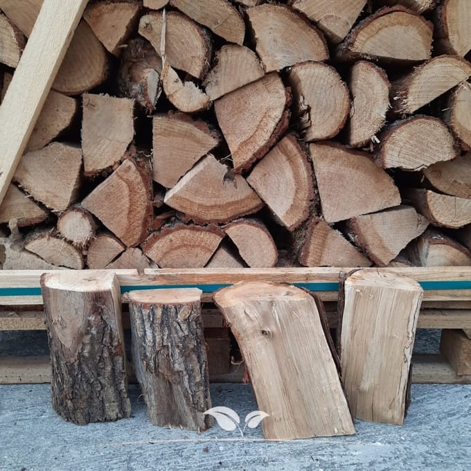 Haardhout, Eik | 4 halve pallets 1,0 kuub strak gestapeld