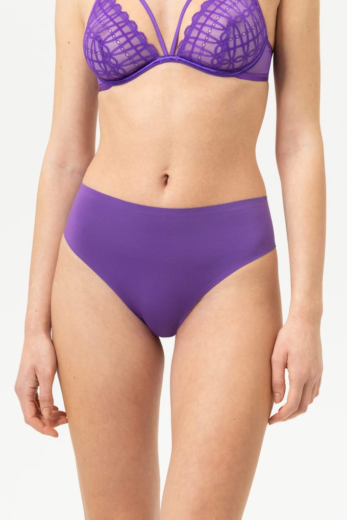 String Serie Simply Better Invisibles Electric Purple
