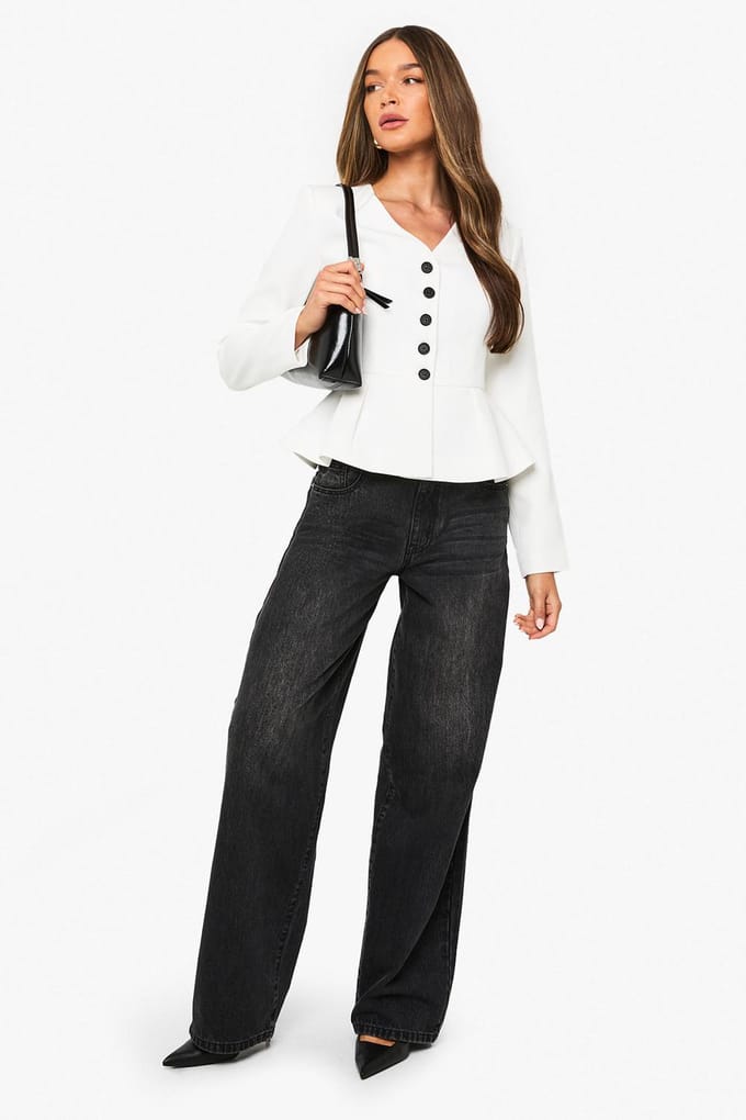 boohoo Dames Peplum op maat gemaakte blazer met ingesnoorde taille | Creme | Maat: 40