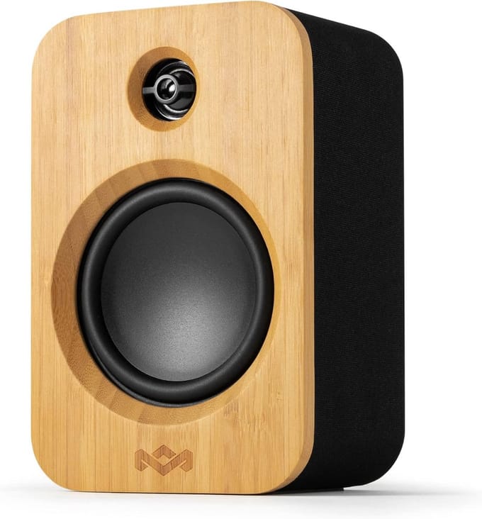 Draagbare Bluetooth Speaker met 25 Uur Batterijduur en Bamboe Accenten