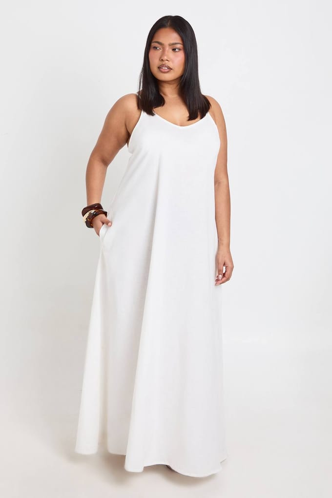 boohoo Dames Plus Linnen Hanky Zoom Maxi Jurk | Natural | Maat: 44