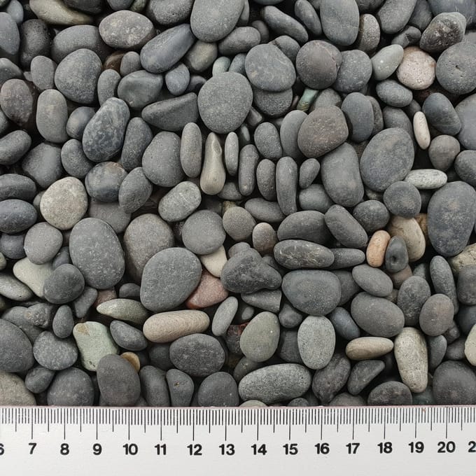 Beach pebbles zwart 8/16 mm - zwart grind - zak 20 kg