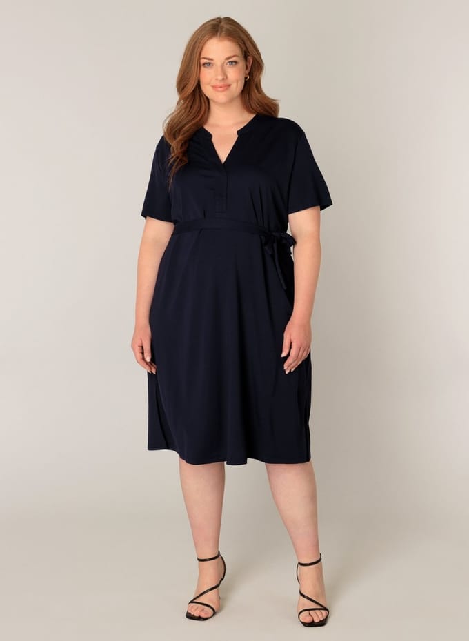 BASE LEVEL CURVY Yenna Dresses - Dark Blue - maat 2(50)