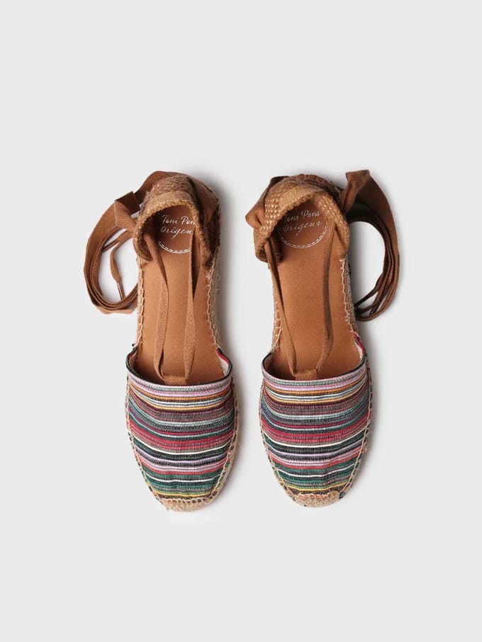 Espadrilles met sleehak van veelkleurig canvas met linten | VEGA-BO