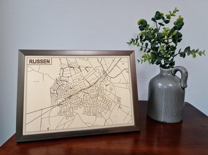 Decoratief Beeld - Houten Van Rijssen - Hout - Bekroned - Bruin - 21 X 30 Cm