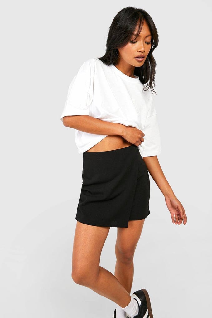 boohoo Dames Wrap Over Crepe Mini Rok | Black | Maat: 12