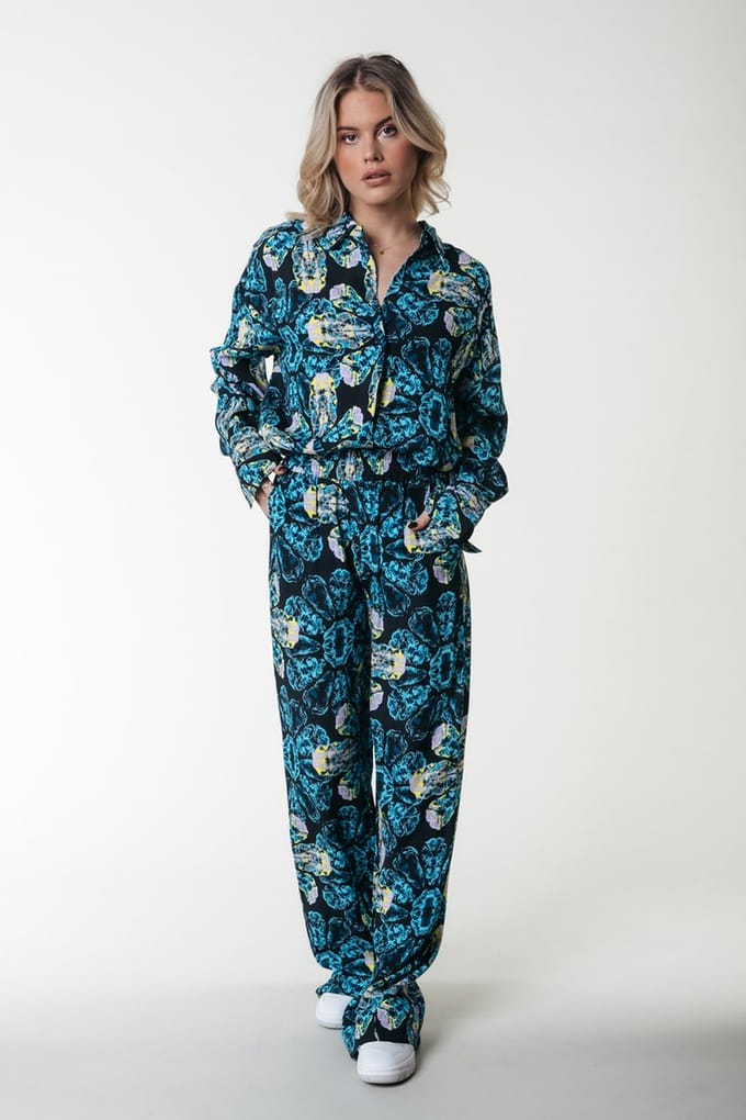 Colourful Rebel Melody Digital Flower Straight Pants- M