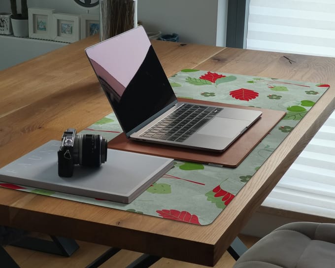 Coloray Bureau Onderlegger - Wilde aardbei Computer Mat - 100 cm x 50 cm - Groente Bureau Onderlegger - Bureau Pad - Bureau Mat - Bureaumat - Onderlegger Bureau