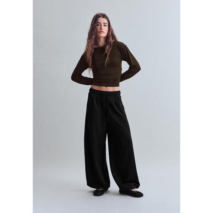 Stradivarius Zachte barrel joggingbroek met stoppers  Zwart M