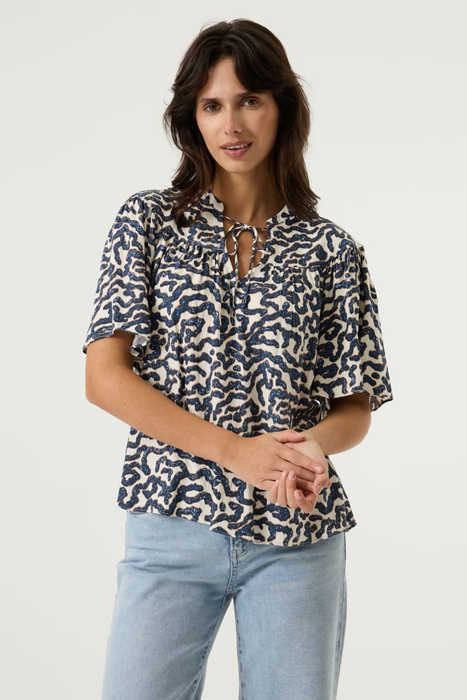 GARCIA Dames Print Blouse Wit Korte mouw