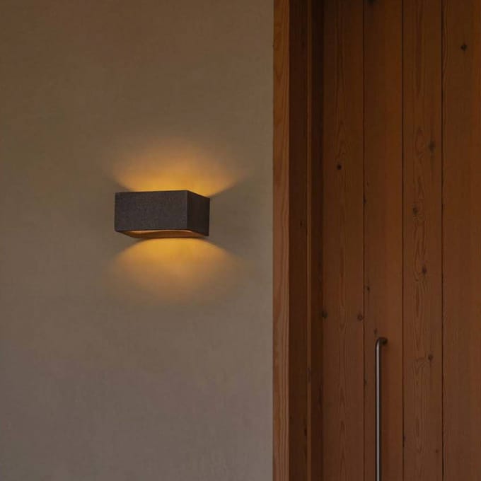 FARO BARCELONA LED wandlamp Glint, 2700K, 15 cm, grijs, beton, IP55