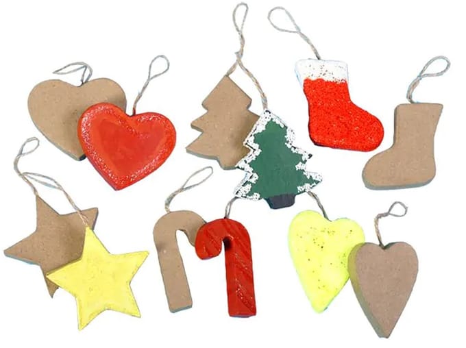 Craft Christmas Shapes From Papier-mâché - UNI