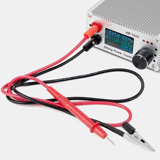 HR1520 Professionele moederbord kortsluittester 15V 20A Uitgangsgegevens en testparameters US Plug veelkleurig