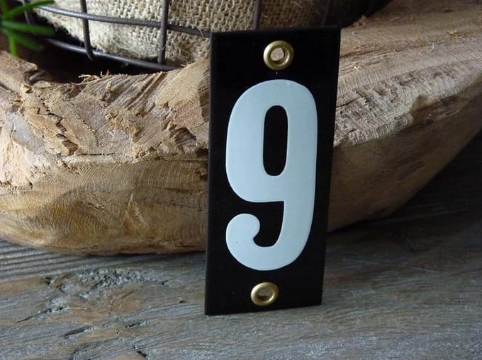 Emaille huisnummer 10x4 zwart/wit nr. 9