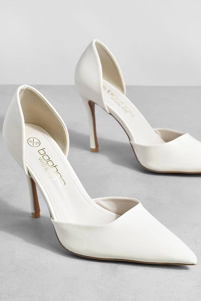boohoo Dames Wide Fit Patent Cut Out Courtschoen | Ecru | Maat: 40