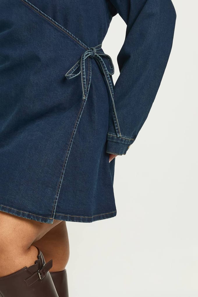 boohoo Dames Plus Denim Wikkel Jurk | Dark Indigo | Maat: 22