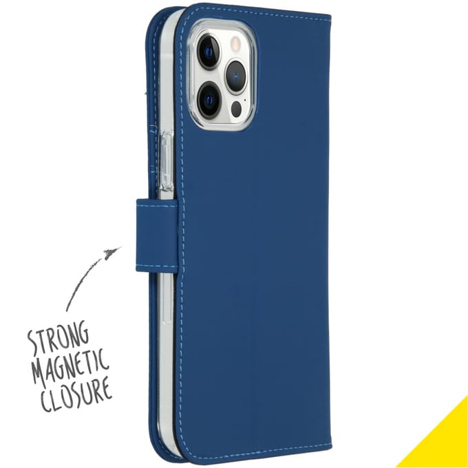 Accezz Hoesje - Geschikt voor Apple iPhone 12 Pro Max - Wallet Softcase Bookcase - Blauw