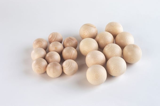 Houten Ballen 50 mm – Set van 10 – Heuristisch Speelgoed voor Peuters