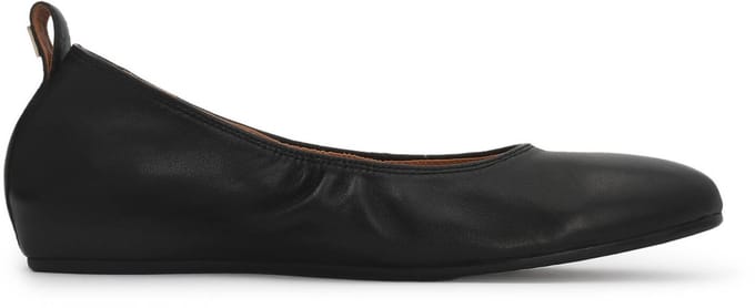 Black leather ballerinas with elastic trim