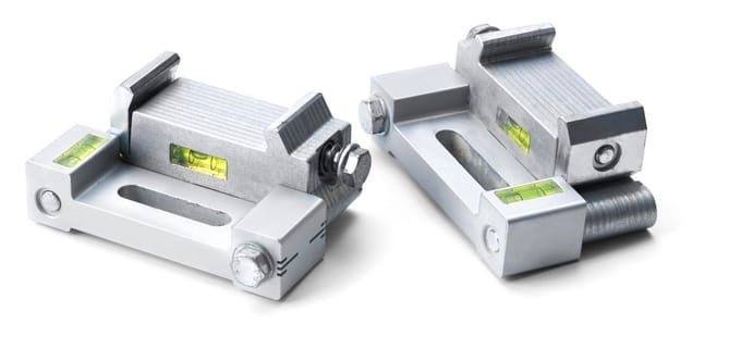 Mounting braket