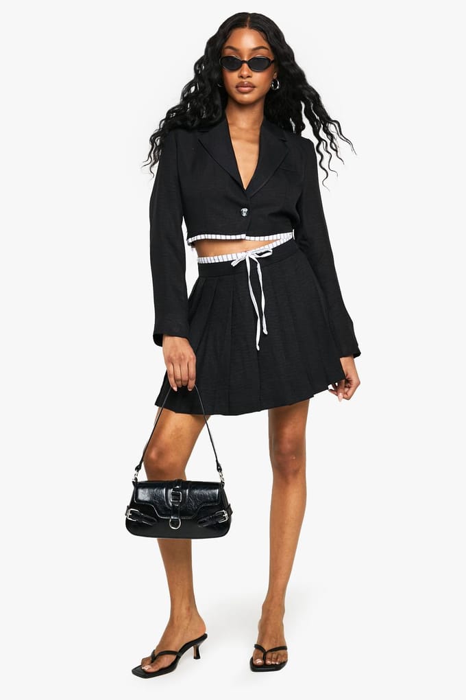 boohoo Dames Tailored Woven Pleated Mini Skirt | Zwart | Maat: 36