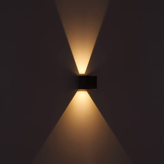 Globo LED buiten wandlamp Veronika, houtkleur, up/down, IP54