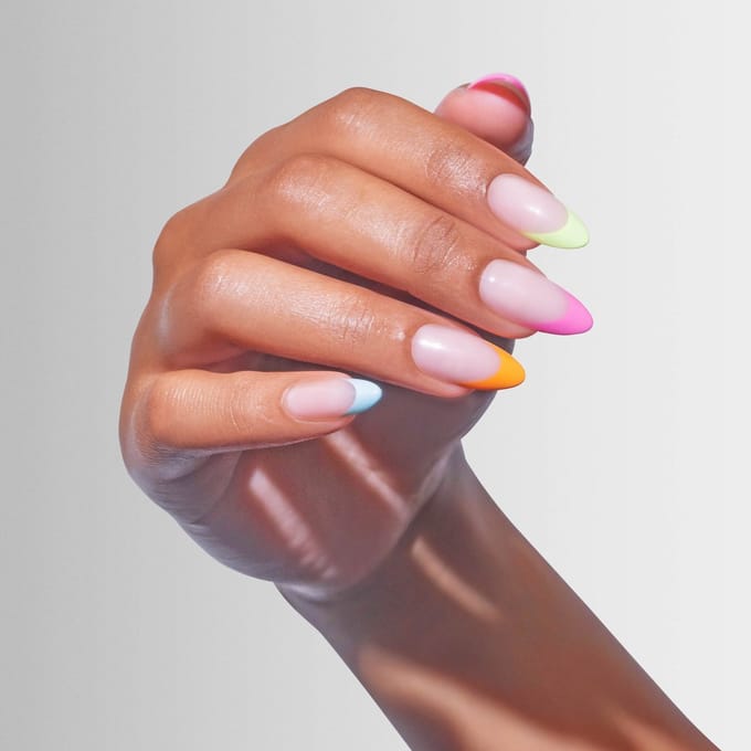 Artistic Nail Design Colourluxe Press On Tips ' Haute French' ( Short Almond )
