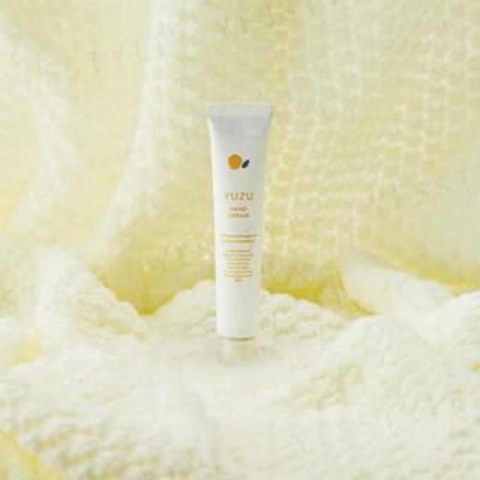 Daily Aroma Japan - Yuzu Mini Hand Cream 20g