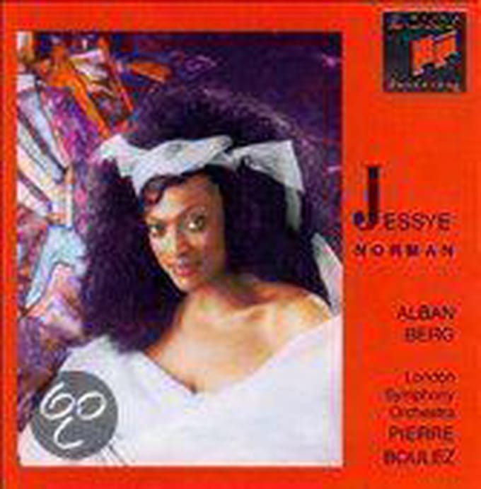 Sings Alban Berg