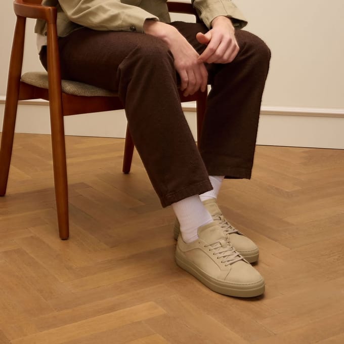 Manfield - Heren - Beige nubuck sneakers - Maat 41
