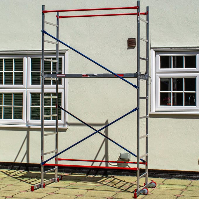 Home Master® Doe-Het-Zelf Rolsteiger – 4 m – Aluminium Thuissteiger – 150 kg Draagvermogen – Snelle Montage – Luikplatform