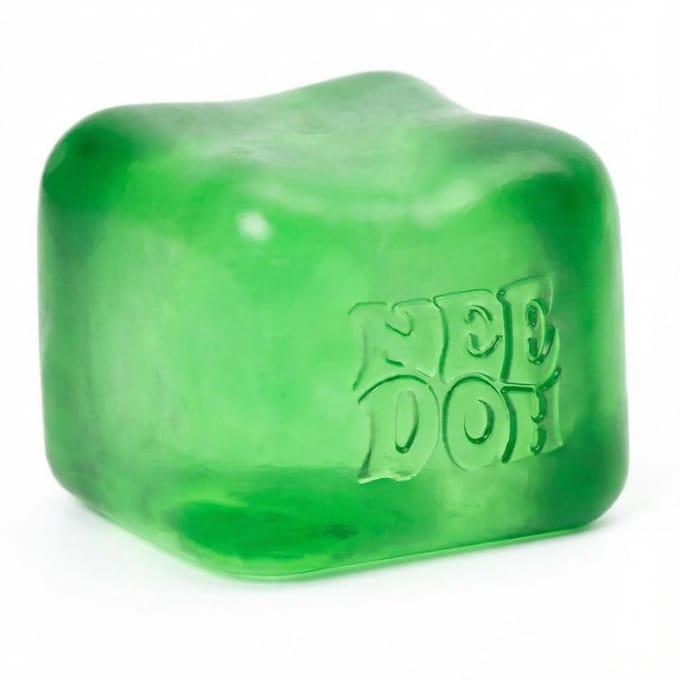 Schylling Needoh Nice Cube Stressverlichtend Sensorisch Speelgoed voor ADHD Focus en Angst Unisex Fidget Tool Zacht Knijpbaar Bureau bruin