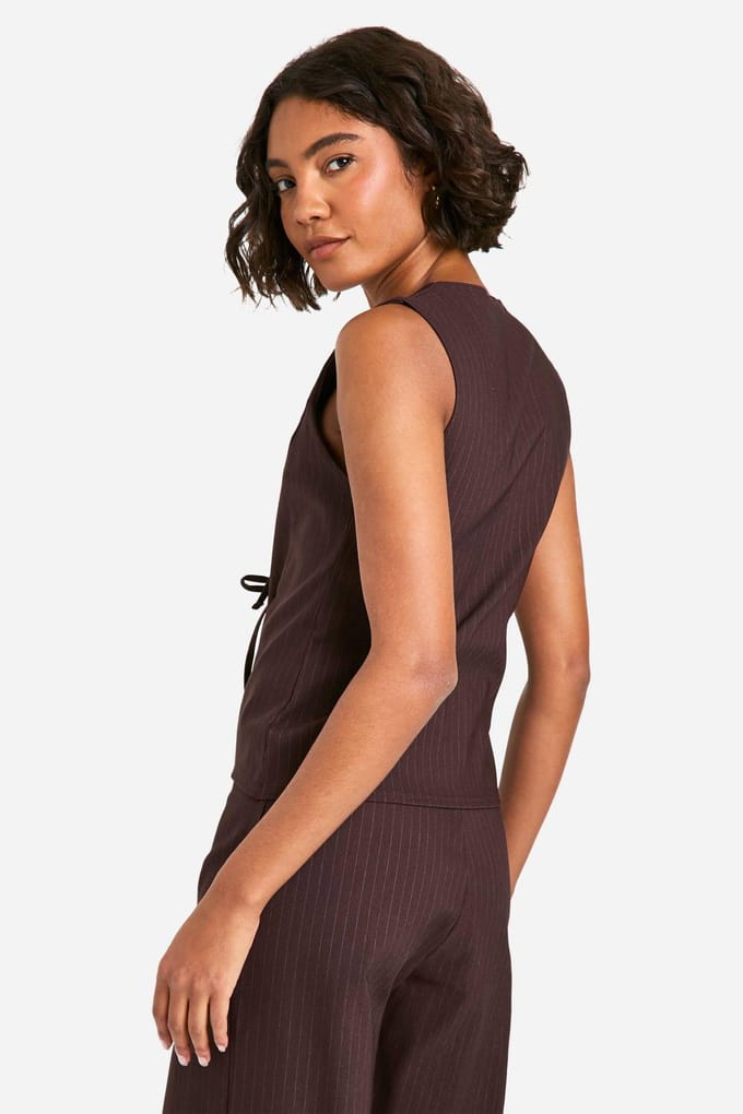 boohoo Dames Lange Tie Front Pinstripe Vest | Chocolate | Maat: 10