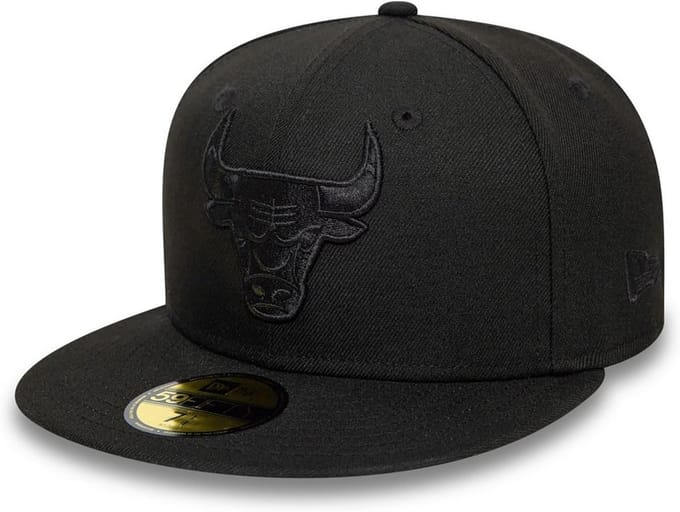 Zwarte Baseball Pet Chicago Bulls NBA Stijlvol met Rechte Klep