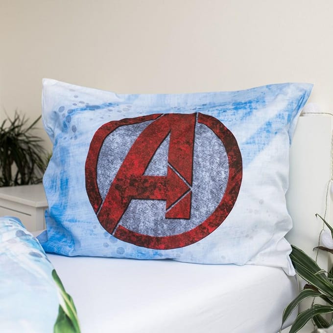 Marvel Avengers Dekbedovertrek Heroes - 140 x 200 cm - 70 x 90 cm