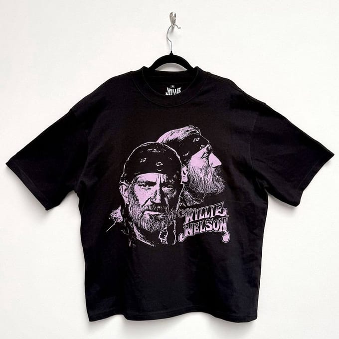 Willie Nelson - Purple Graphic Heren T-shirt - S - Zwart
