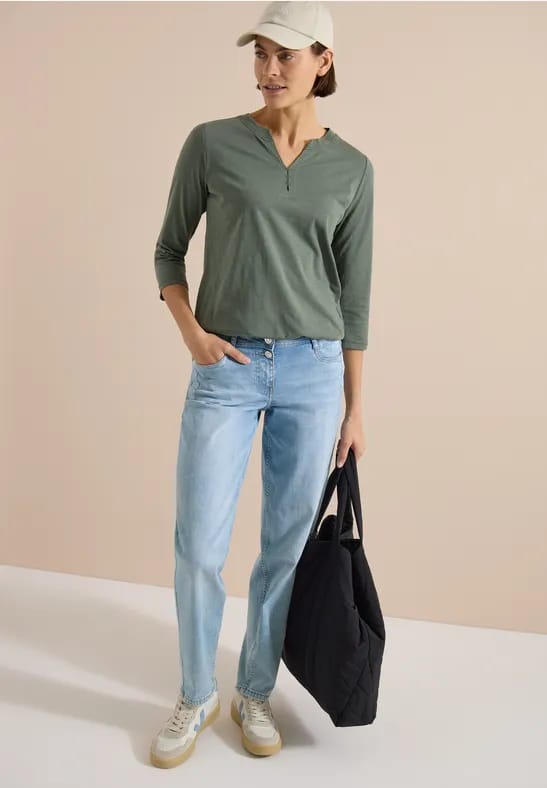 Shirt met 3/4-mouwen, split in de hals en elastische zoom