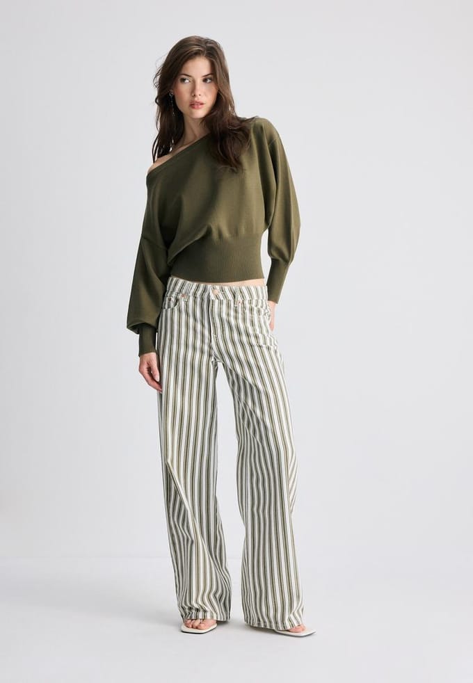 Stradivarius Asymmetrische trui met ribboord  Kaki L