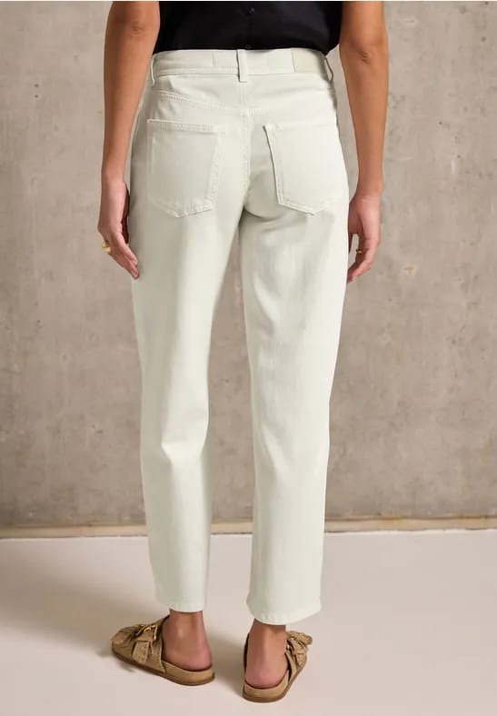 Straight Legs jeans