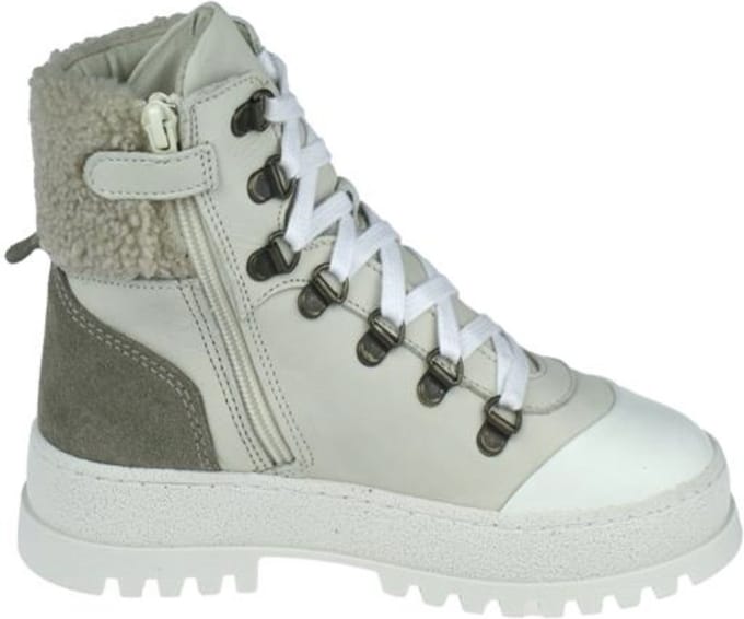 Giga Veterboot
