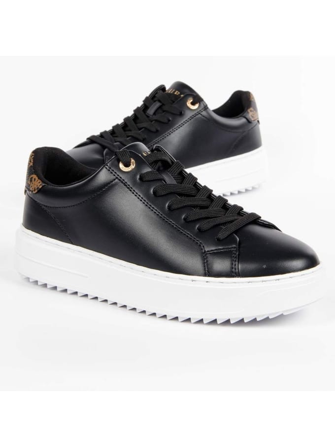 Essentiële Guess sneakers voor dames