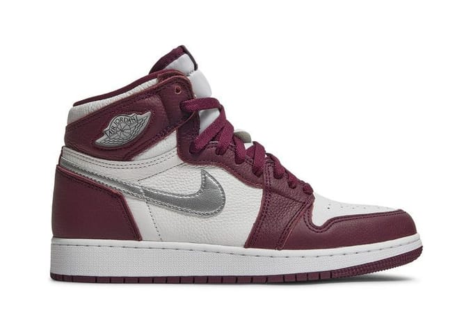Jordan 1 Retro High OG Bordeaux (GS) 38.5 gray