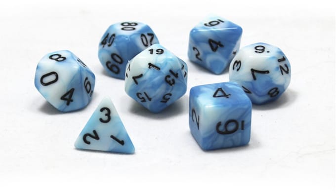 Dobbelsteen - Dice LightBlue & White  dobbelstenen voor Dungeons & Dragons