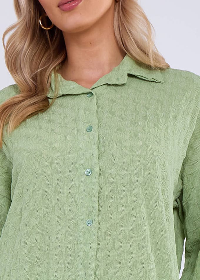 Oversized shirt met lange mouwen in saliegroen met structuur