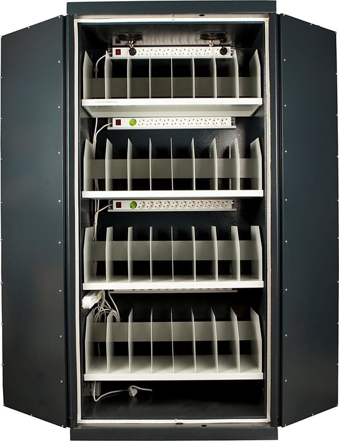 Lloyd laptopkast LL18 voor 24 laptops - Met Dubbelbaard Sleutelslot