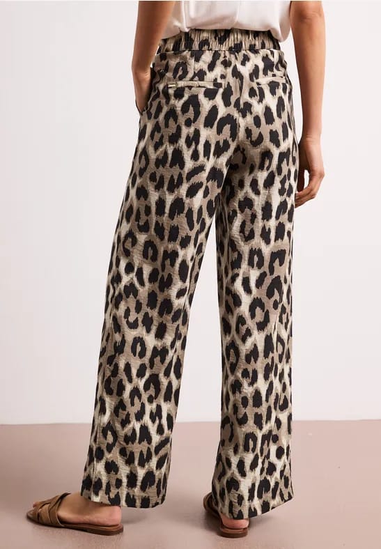 High Waist broek met Wide Legs en leoprint