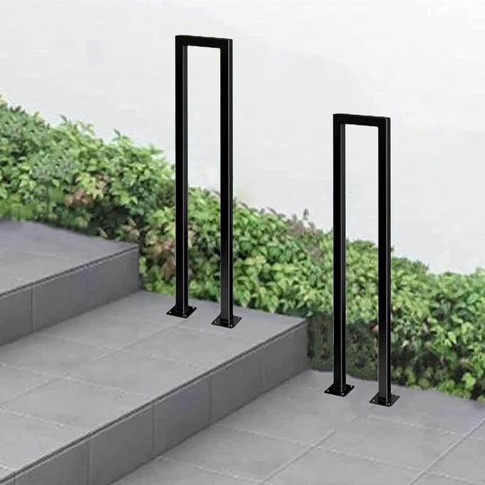 Trapleuning set - Veiligheidsgrepen - Veilig traplopen - Stevig smeedijzer - 2 stuks - Mat zwart