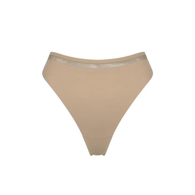 Dames string Esotiq Basic