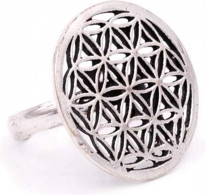 Ring bloem des levens zilverkleur (2.5 cm)