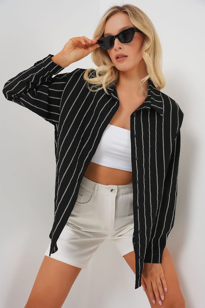 Gestreepte Oversized Blouse met Knopsluiting